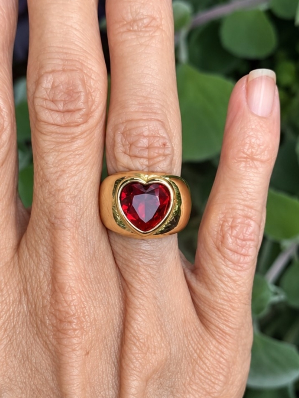 Modernist Style Ring - Picture 5 of 5